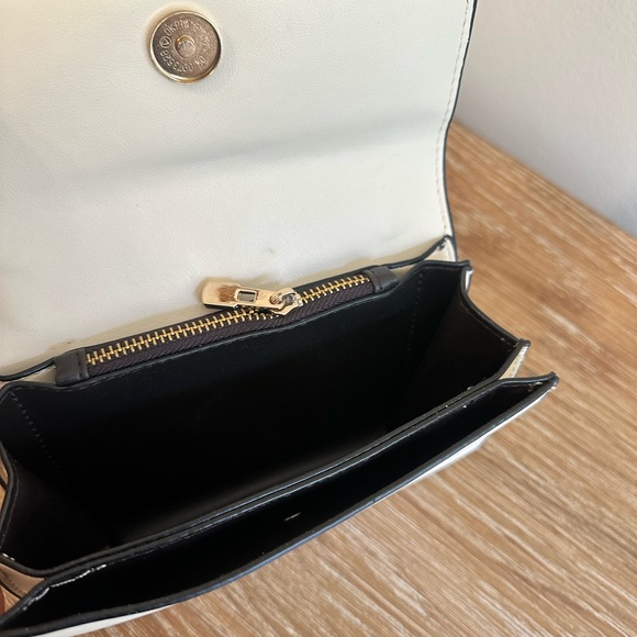 Bag - Picture 4 of 4